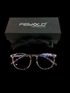 👗5/$25 - Tortoiseshell Blue Light Glasses